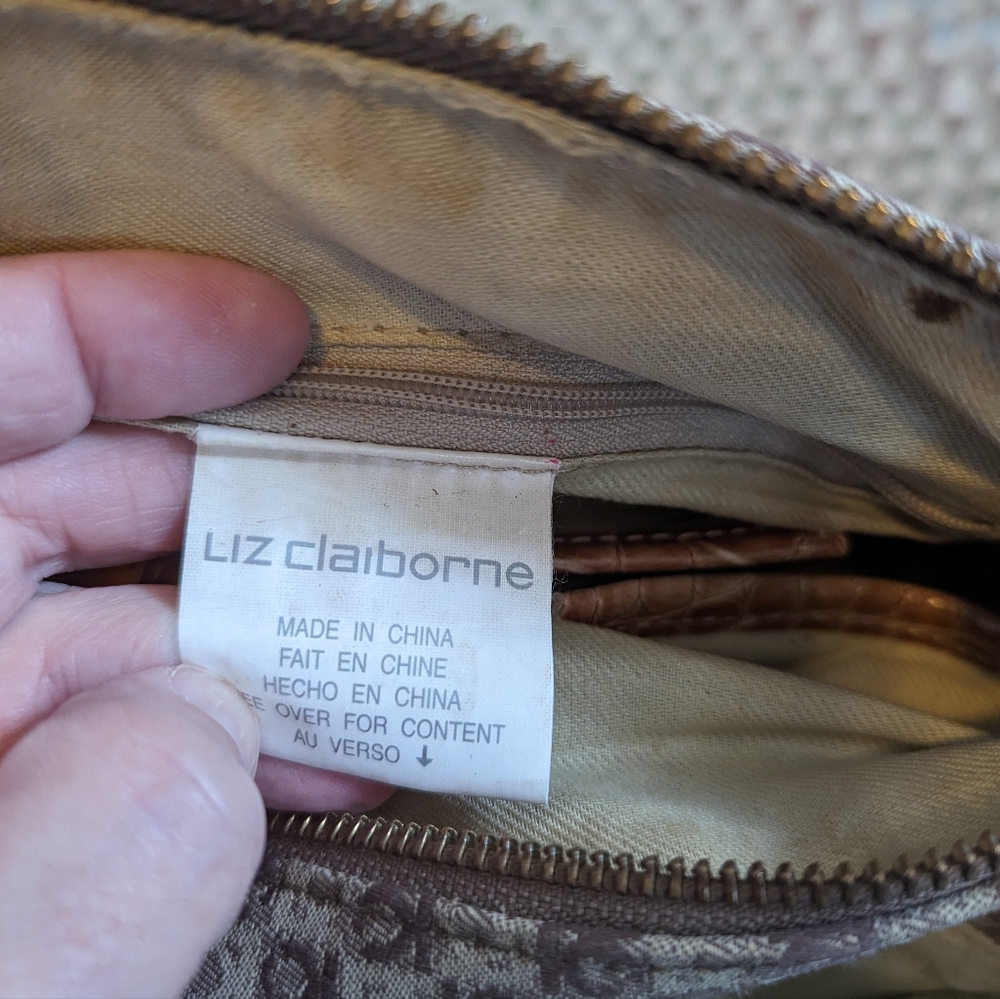 Vntg Liz Claiborne Signature small bag - Picture 9 of 10